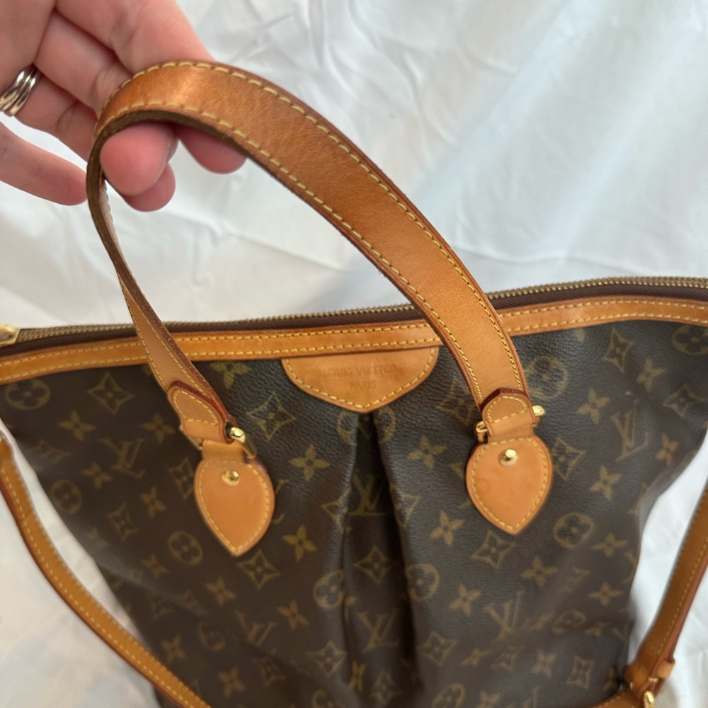 Louis Vuitton Palermo PM - Picture 6 of 16